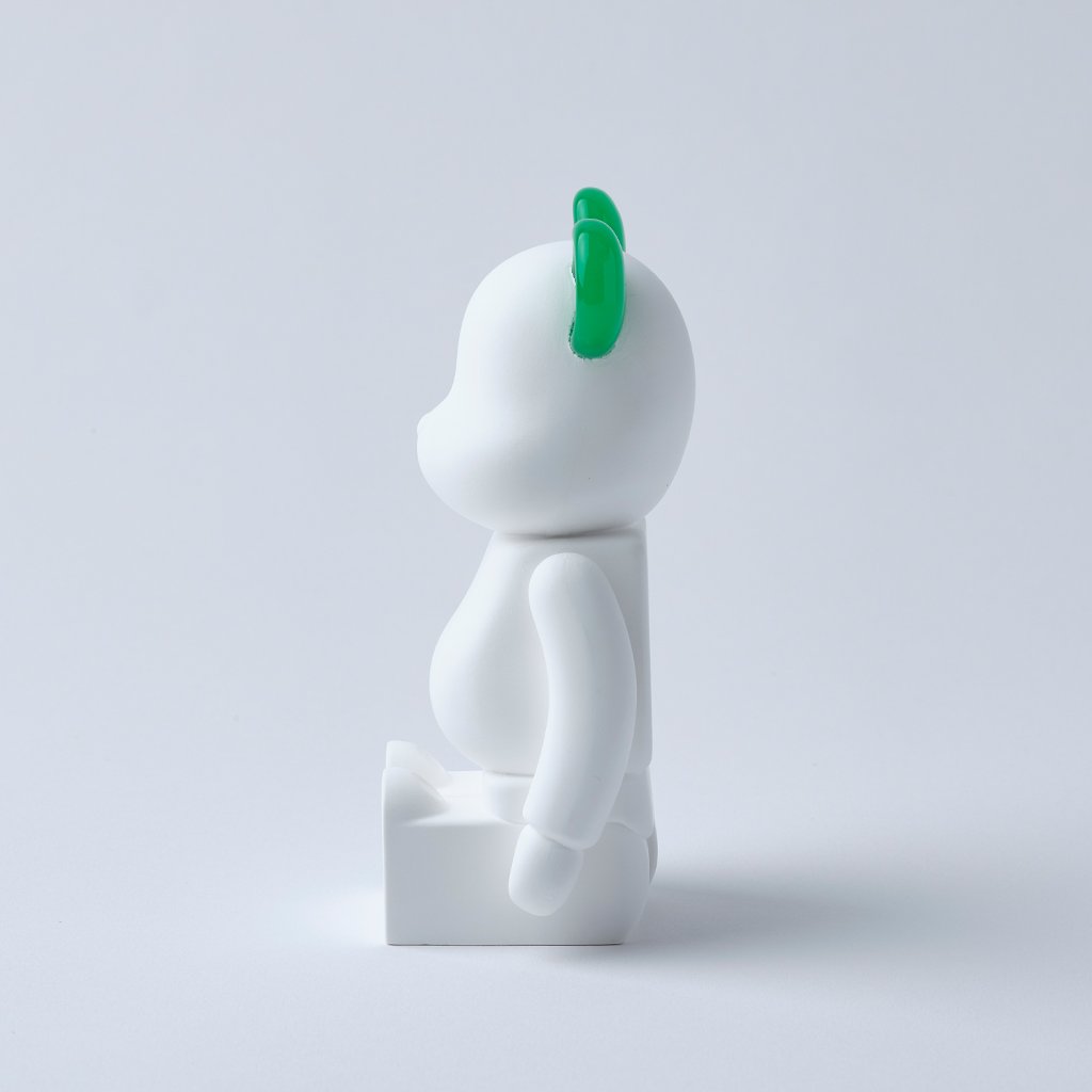 BE@RBRICK 香氛熊彩色耳朵版-單色