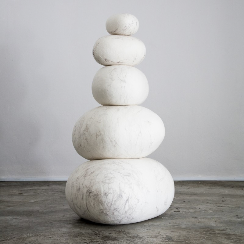 Rock Cushions 造型手工飾品